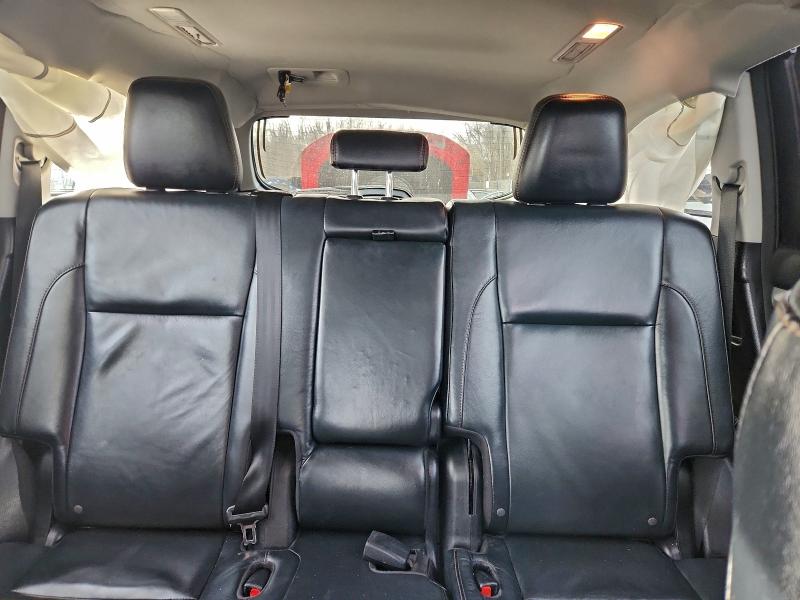 Photo 10 from auction – 2016 TOYOTA HIGHLANDER with VIN 5TDJKRFH4GS299225