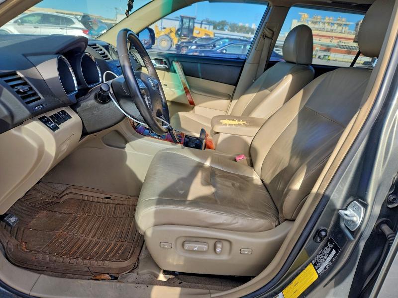Photo 7 from auction – 2008 TOYOTA HIGHLANDER with VIN JTEES42A282036782
