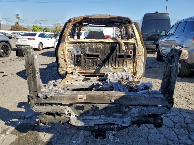Photo 6 from auction – 2025 TOYOTA TACOMA DOU with VIN 3TMLB5JN0SM107032