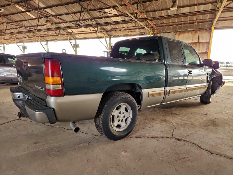 Photo 3 from auction – 2001 CHEVROLET SILVERADO with VIN 2GCEC19T111397935