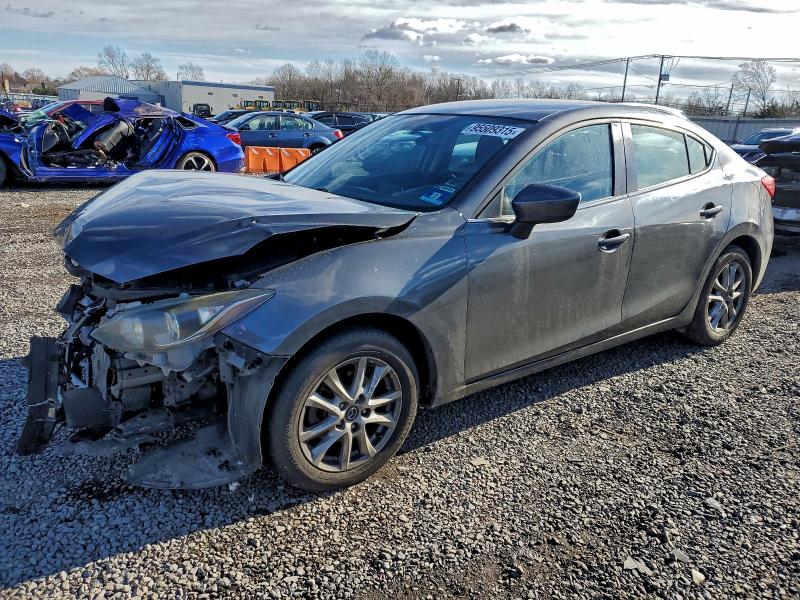 MAZDA 3 TOURING 2014 with VIN JM1BM1V71E1139550 - Photo from auction