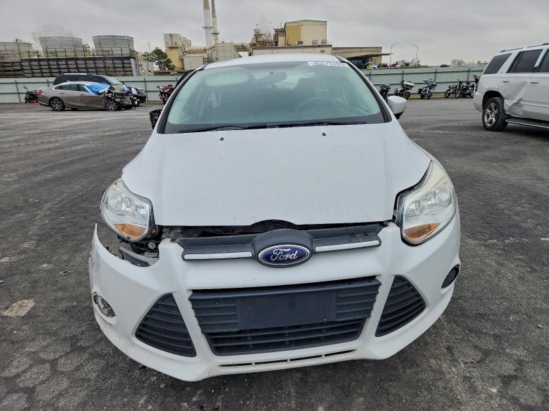 Photo 5 from auction – 2014 FORD FOCUS SE with VIN 1FADP3F26EL229446