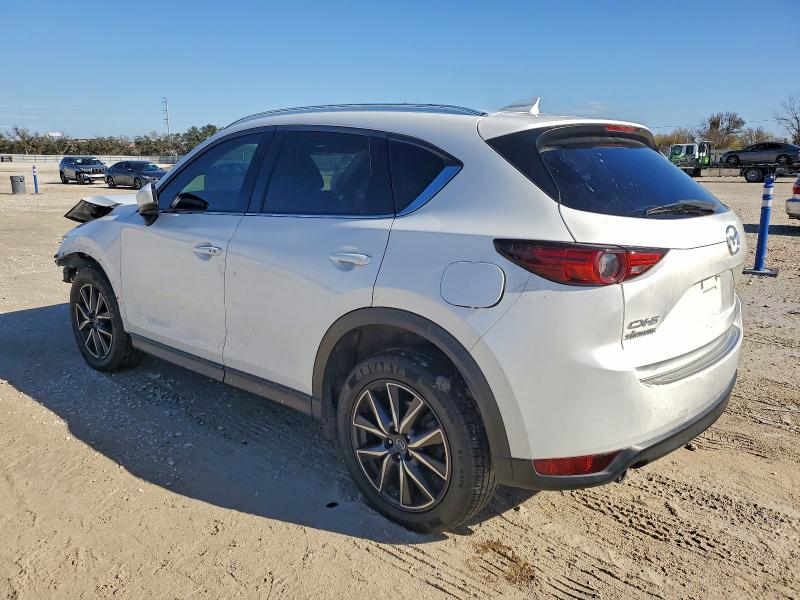 Photo 2 from auction – 2018 MAZDA CX-5 GRAND with VIN JM3KFADM7J0416890