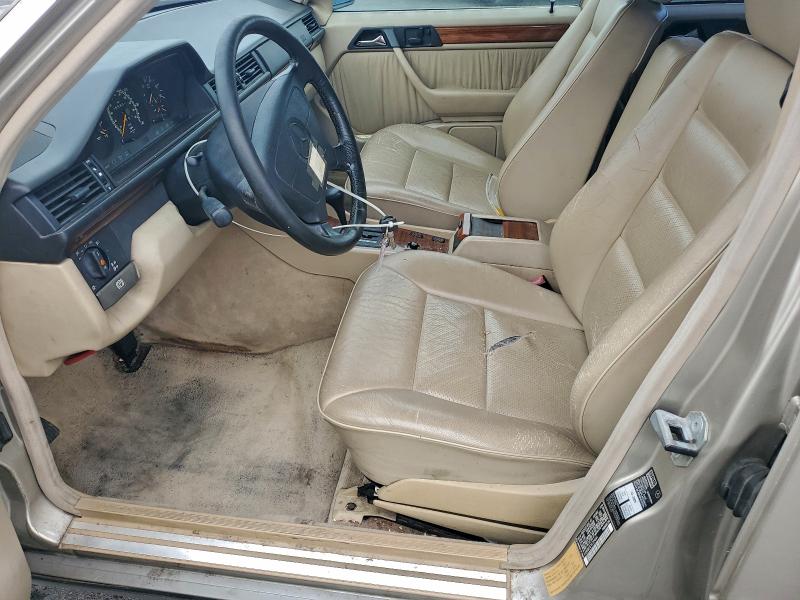 Photo 7 from auction – 1995 MERCEDES-BENZ E 300D with VIN WDBEB31E1SC204964