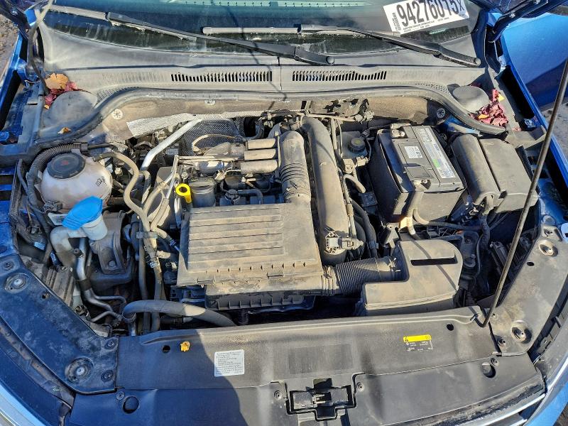 Photo 11 from auction – 2018 VOLKSWAGEN JETTA S with VIN 3VW2B7AJ2JM259667