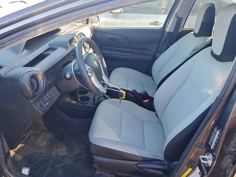 Photo 7 from auction – 2015 TOYOTA PRIUS C with VIN JTDKDTB38F1579909