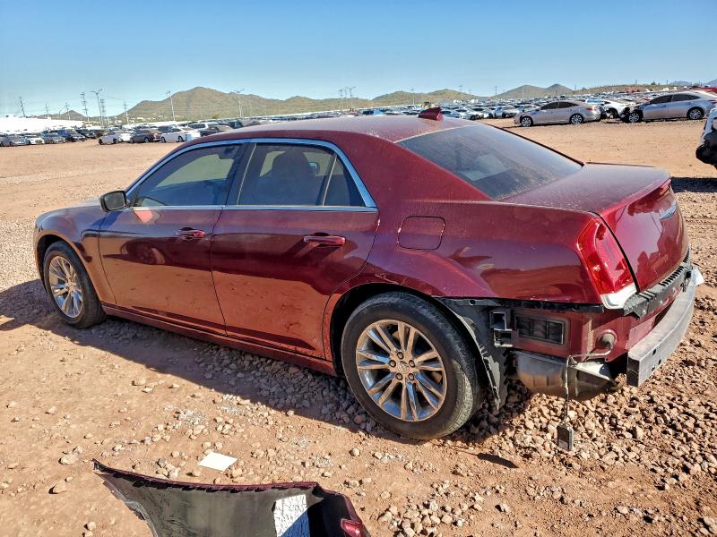 Photo 2 from auction – 2017 CHRYSLER 300 LIMITE with VIN 2C3CCAAGXHH603815