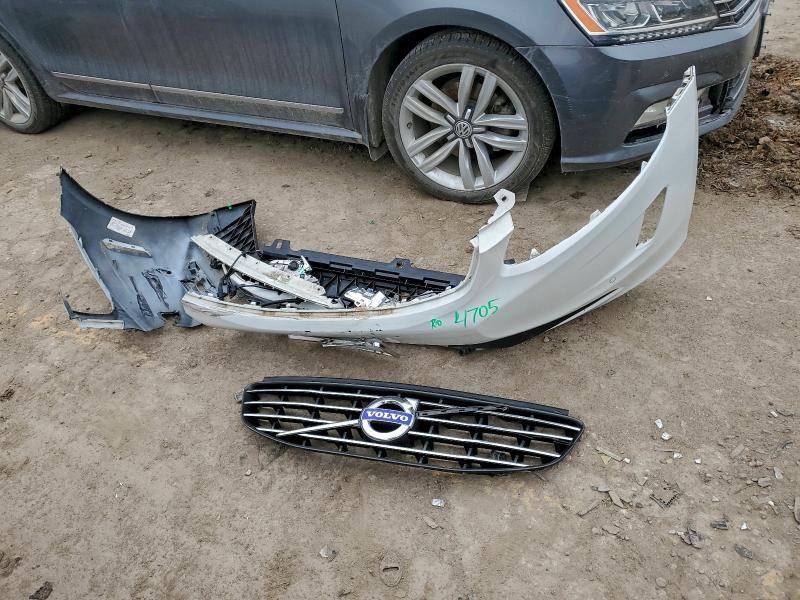صورة رقم 13 من المزاد - 2015 VOLVO XC60 T5 PL مع VIN YV440MDD1F2604172