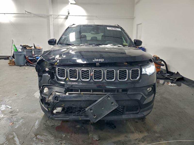 Photo 5 from auction – 2024 JEEP COMPASS LA with VIN 3C4NJDBN3RT111550