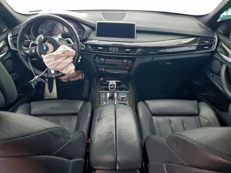 Photo 8 from auction – 2015 BMW X5 XDRIVE3 with VIN 5UXKR0C56F0P06919
