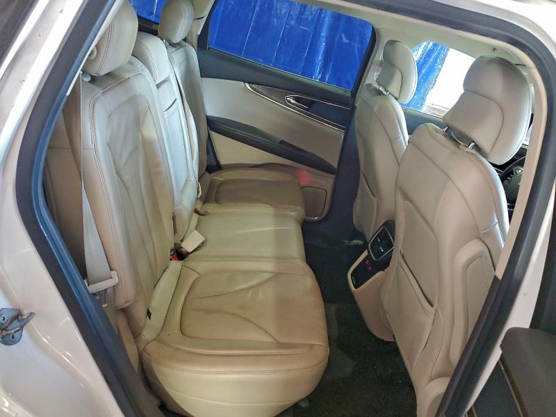 Photo 11 from auction – 2016 LINCOLN MKX RESERV with VIN 2LMTJ8LP2GBL50868