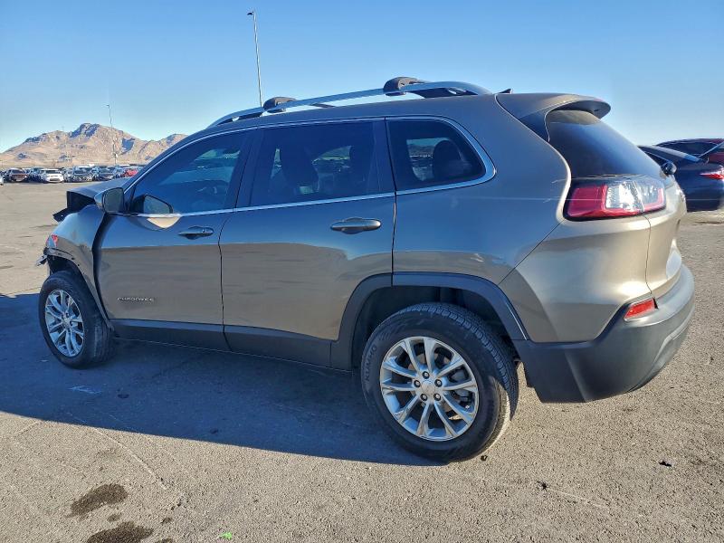 Photo 2 from auction – 2019 JEEP CHEROKEE L with VIN 1C4PJLCB4KD206783