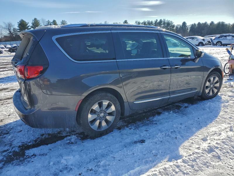 Photo 3 from auction – 2020 CHRYSLER PACIFICA H with VIN 2C4RC1N78LR282506