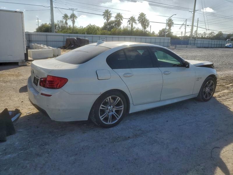 Photo 3 from auction – 2012 BMW 528 XI with VIN WBAXH5C54CDW08139