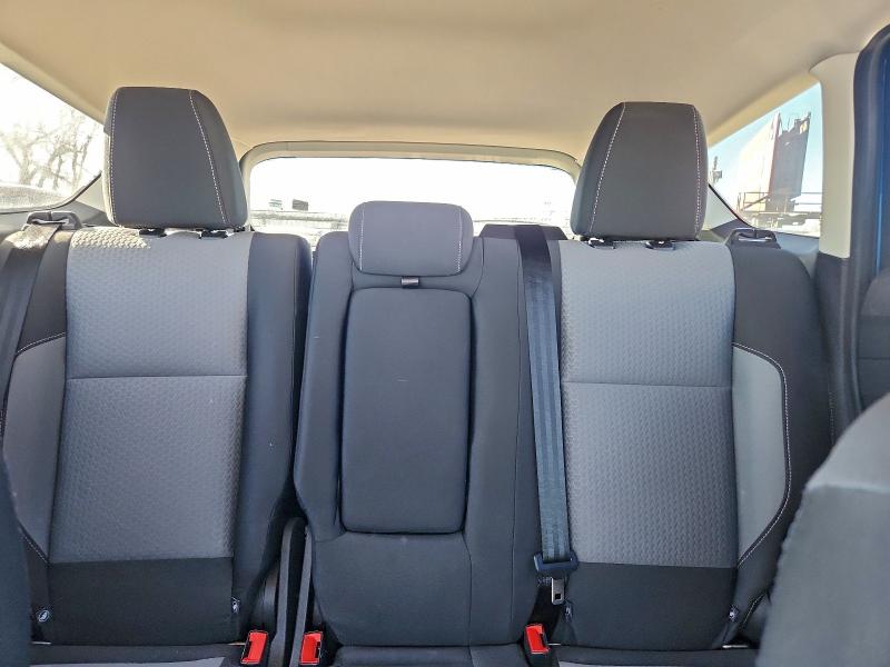 Photo 10 from auction – 2018 FORD ESCAPE SE with VIN 1FMCU9GD1JUA28863