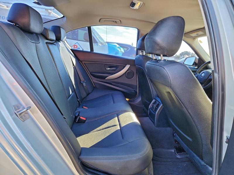 Photo 10 from auction – 2018 BMW 320 I with VIN WBA8A9C52JAD28057