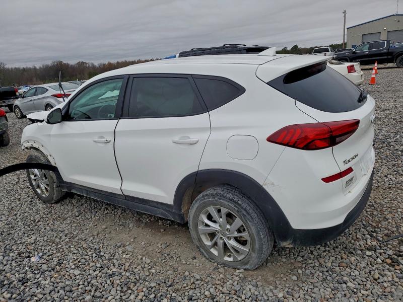Photo 2 from auction – 2020 HYUNDAI TUCSON SE with VIN KM8J2CA43LU123172