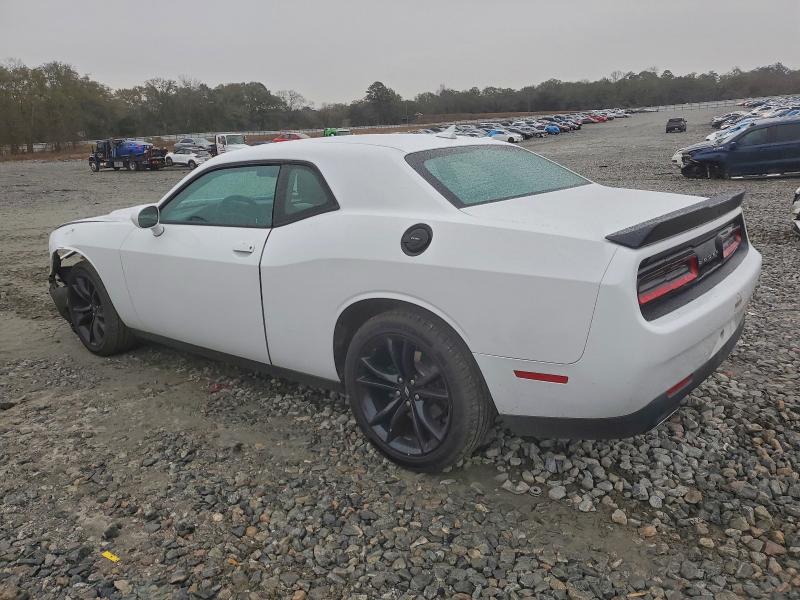 Photo 2 from auction – 2018 DODGE CHALLENGER with VIN 2C3CDZAGXJH305797
