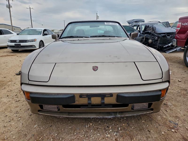 Photo 5 from auction – 1983 PORSCHE 944 with VIN WP0AA0941DN454435
