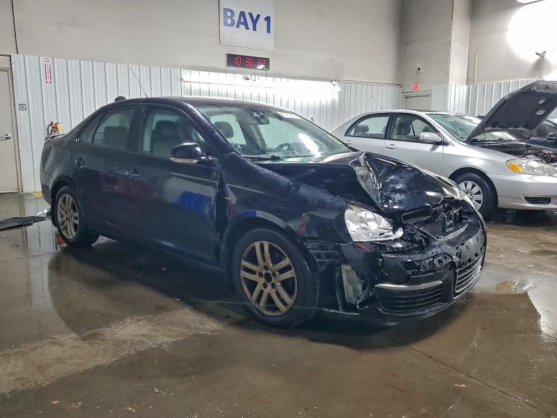 Photo 4 from auction – 2007 VOLKSWAGEN JETTA WOLF with VIN 3VWEF71K57M054847