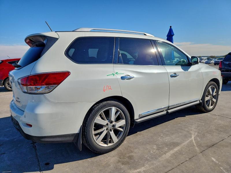 Photo 3 from auction – 2015 NISSAN PATHFINDER with VIN 5N1AR2MM9FC636468