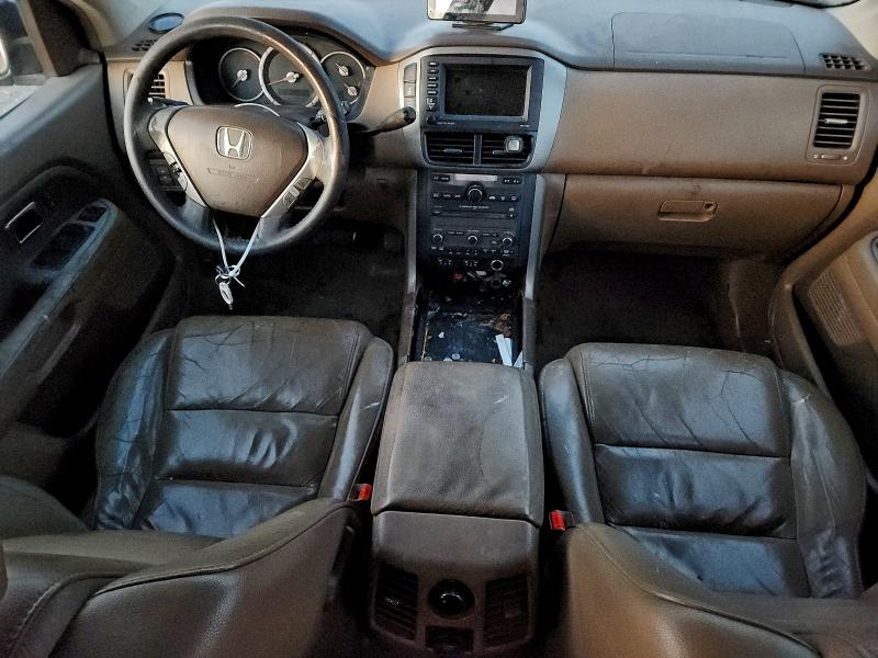 Photo 8 from auction – 2006 HONDA PILOT EX with VIN 2HKYF18756H517914