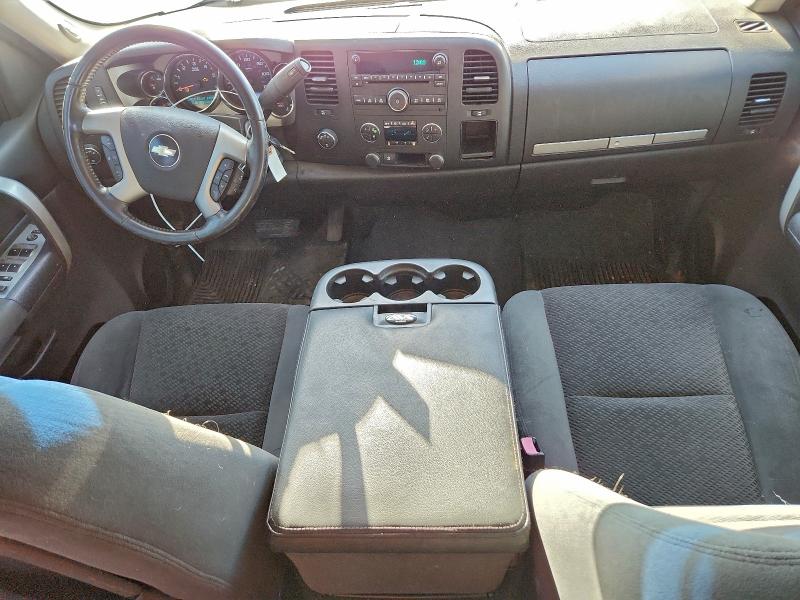Photo 8 from auction – 2008 CHEVROLET SILVERADO with VIN 1GCEK19058Z140321