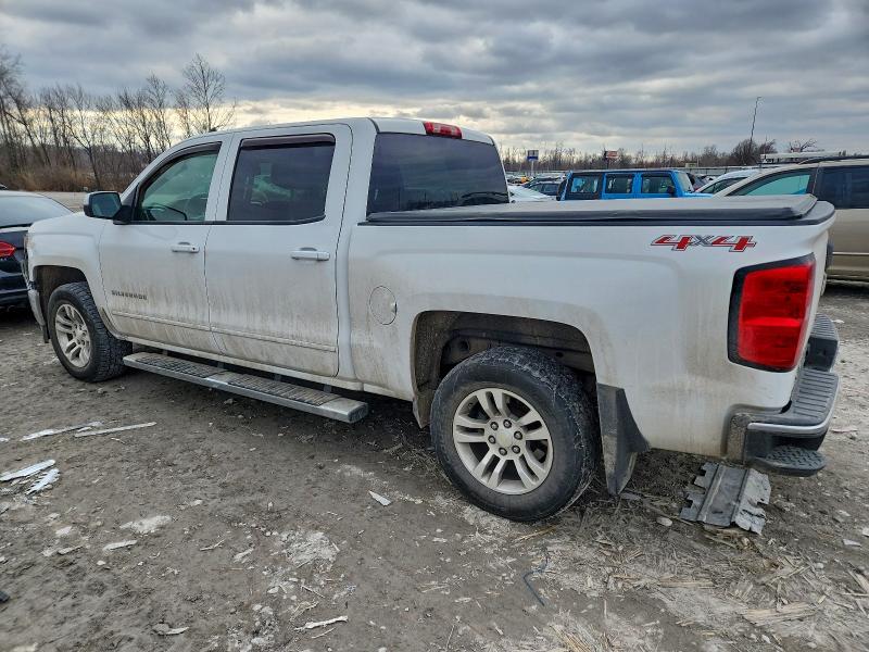 Photo 2 from auction – 2015 CHEVROLET SILVERADO with VIN 3GCUKREC3FG218392