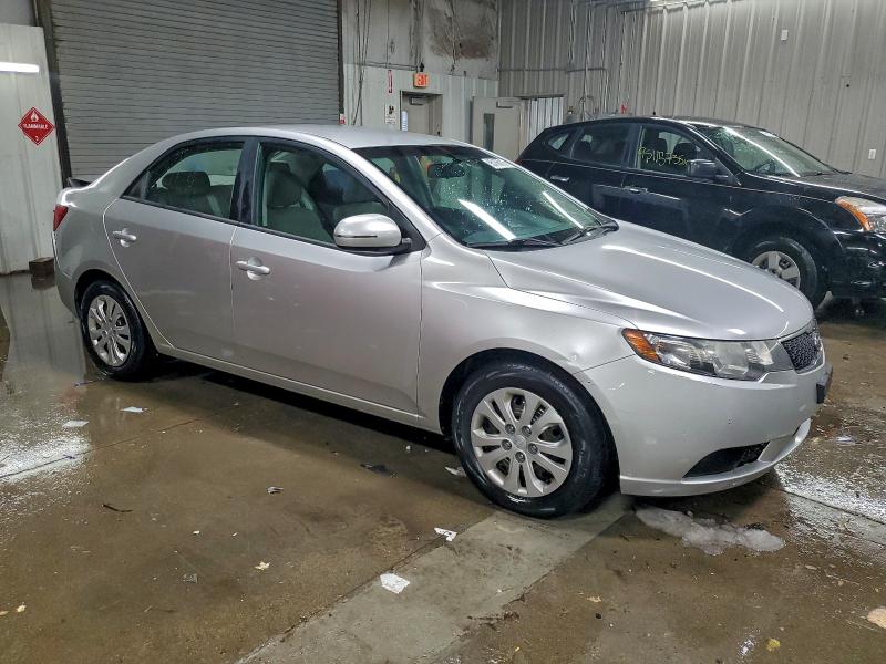 Photo 4 from auction – 2011 KIA FORTE EX with VIN KNAFU4A21B5439541