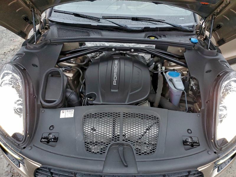 Photo 12 from auction – 2017 PORSCHE MACAN with VIN WP1AA2A54HLB03986