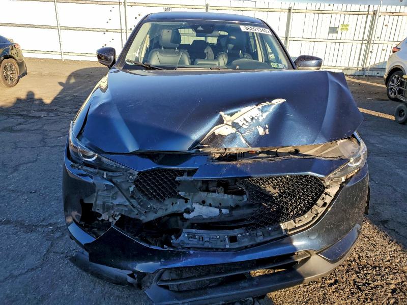 Photo 5 from auction – 2018 MAZDA CX-5 TOURI with VIN JM3KFBCM4J0317449