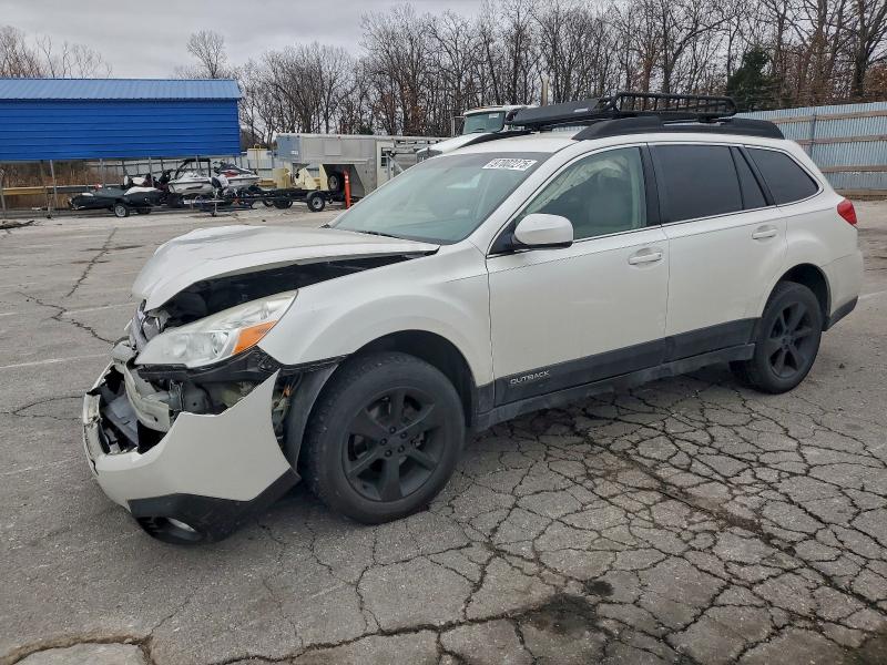 Снимка 1 от търг – 2014 SUBARU OUTBACK 2. с VIN 4S4BRBCC2E3270218