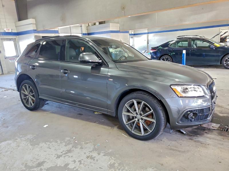 Photo 4 from auction – 2017 AUDI Q5 PREMIUM with VIN WA1D7AFP7HA064415