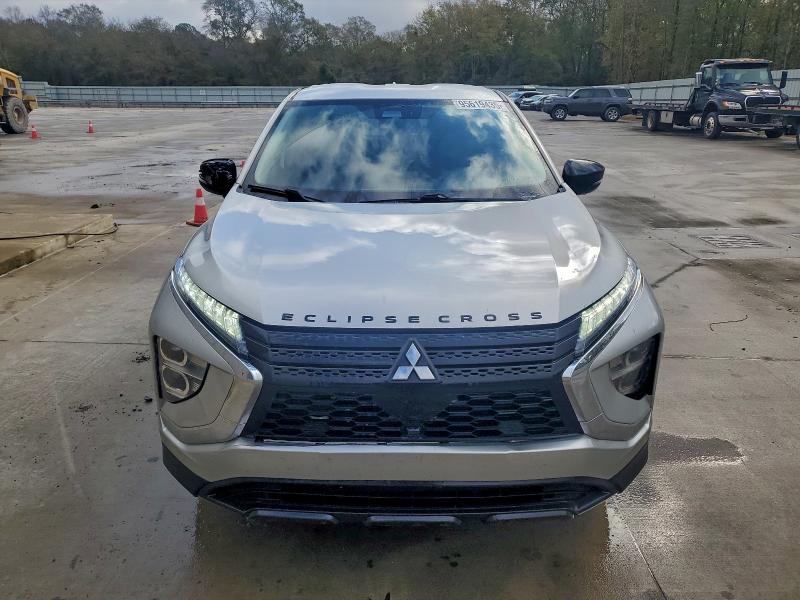 Снимка 5 от търг – 2023 MITSUBISHI ECLIPSE CR с VIN JA4ATVAA4PZ005167