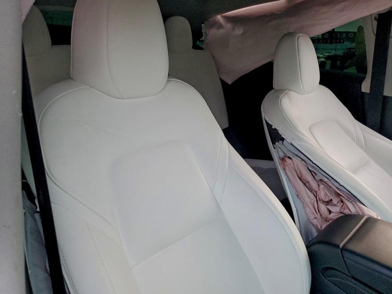Photo 10 from auction – 2025 TESLA MODEL Y with VIN 7SAYGAEE7SF307424