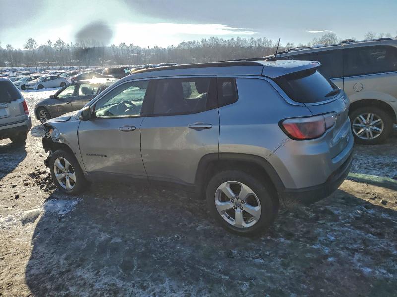 Photo 2 from auction – 2019 JEEP COMPASS LA with VIN 3C4NJDBBXKT598631