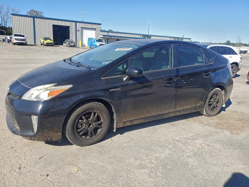 TOYOTA PRIUS 2013 with VIN JTDKN3DU5D5643025 - Photo from auction
