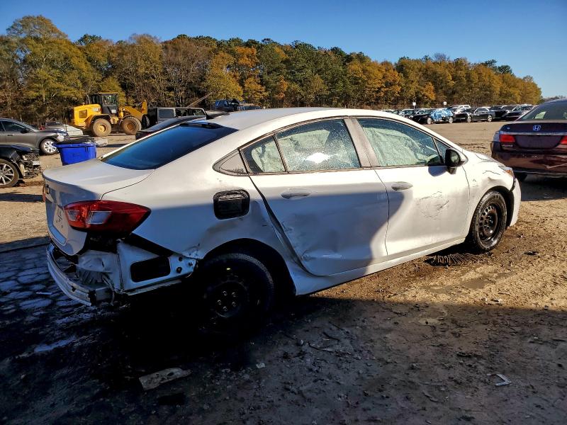 Photo 3 from auction – 2018 CHEVROLET CRUZE with VIN 1G1BC5SM8J7220985