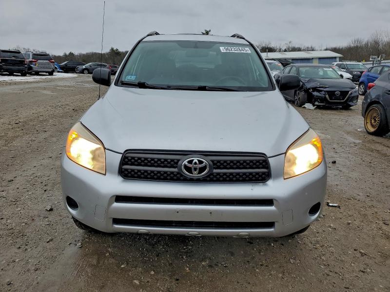 Photo 5 from auction – 2007 TOYOTA RAV4 with VIN JTMBD35V875078008