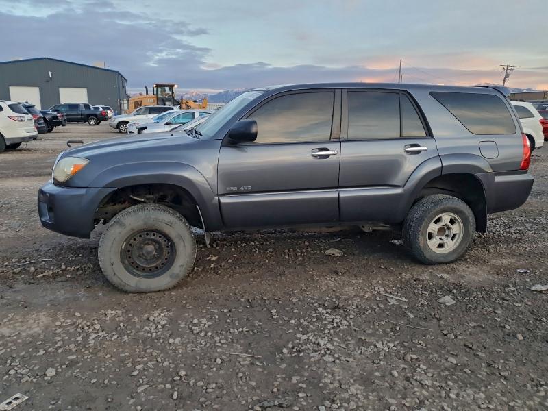TOYOTA 4RUNNER SR 2007 with VIN JTEBT14R570067021 - Photo from auction