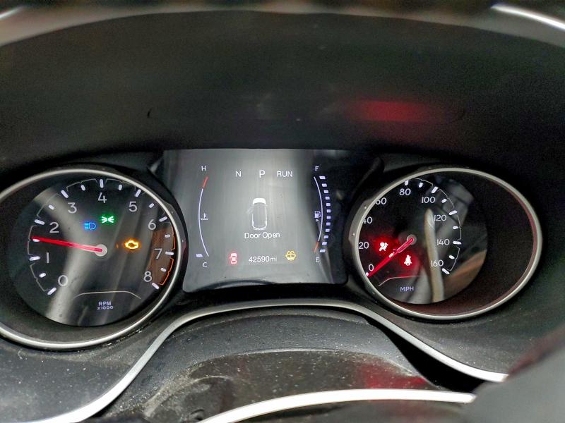 Photo 9 from auction – 2018 JEEP COMPASS LA with VIN 3C4NJDBB6JT482325