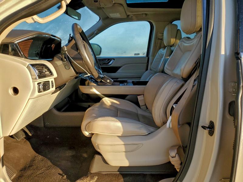 Photo 7 from auction – 2018 LINCOLN NAVIGATOR with VIN 5LMJJ2LT4JEL08644