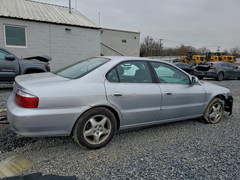 Photo 3 from auction – 2003 ACURA 3.2TL with VIN 19UUA56673A065001