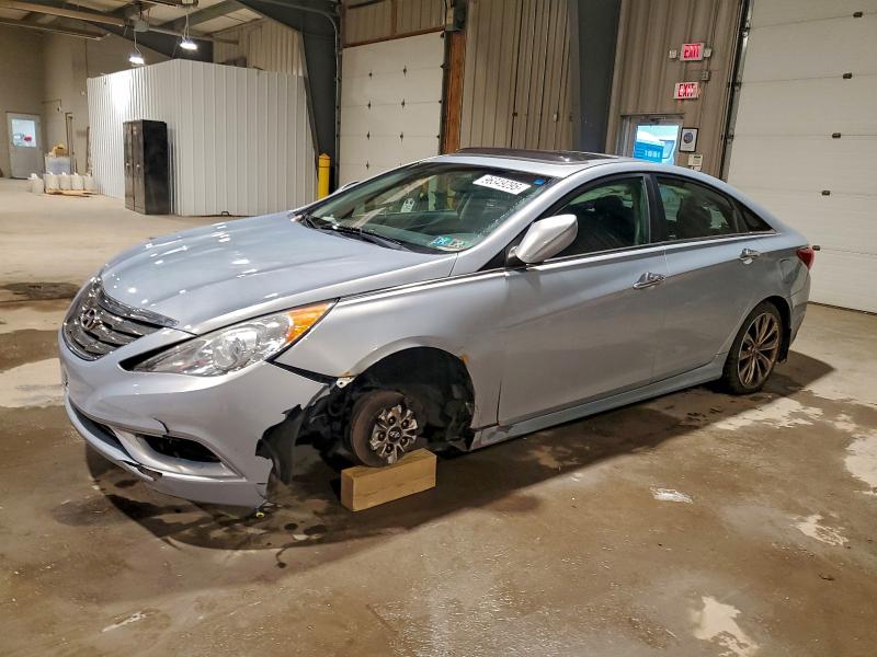 HYUNDAI SONATA SE 2013 with VIN 5NPEC4ACXDH611630 - Photo from auction