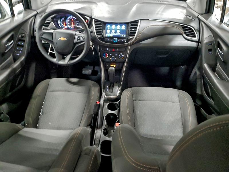 Photo 8 from auction – 2018 CHEVROLET TRAX LS with VIN KL7CJNSBXJB569401