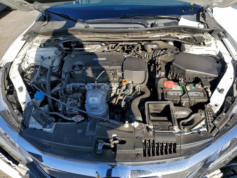 Photo 11 from auction – 2016 HONDA ACCORD with VIN 1HGCR2F54GA160406