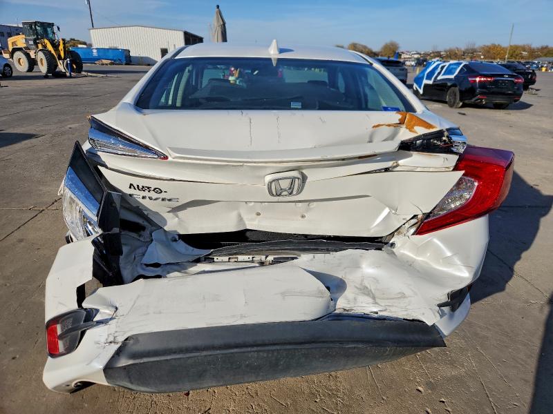 Photo 6 from auction – 2017 HONDA CIVIC with VIN 19XFC1F7XHE016804