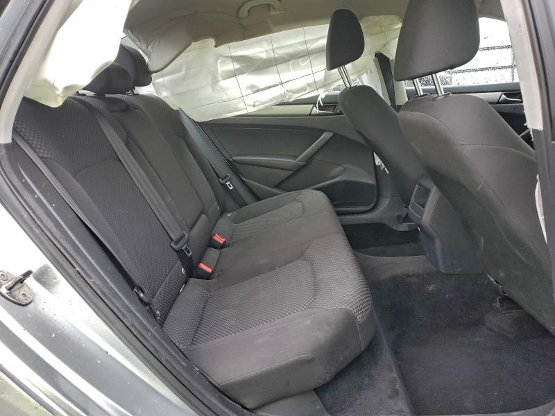 Photo 10 from auction – 2014 VOLKSWAGEN PASSAT S with VIN 1VWAP7A39EC026066