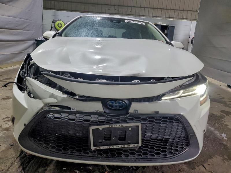 Photo 5 from auction – 2021 TOYOTA COROLLA LE with VIN JTDEAMDE6MJ019278