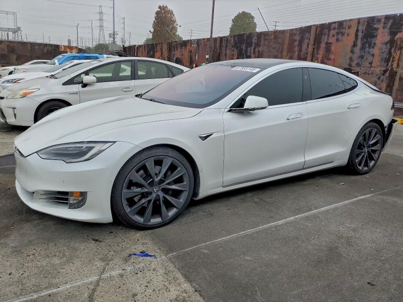 TESLA MODEL S 2018 with VIN 5YJSA1E29JF296516 - Photo from auction